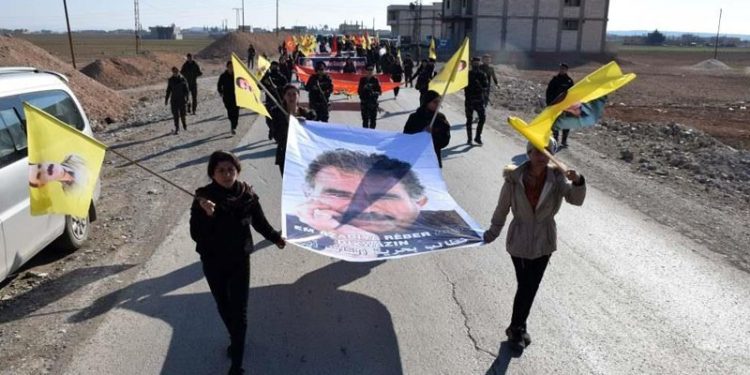 Meşa dirêj roja xwe ya dawî de ber bi Kobanê ve didome