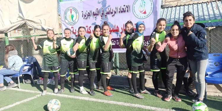 Yekitiya Werzîşê Turnovaya futbolê ya Jinên ciwan li darxist