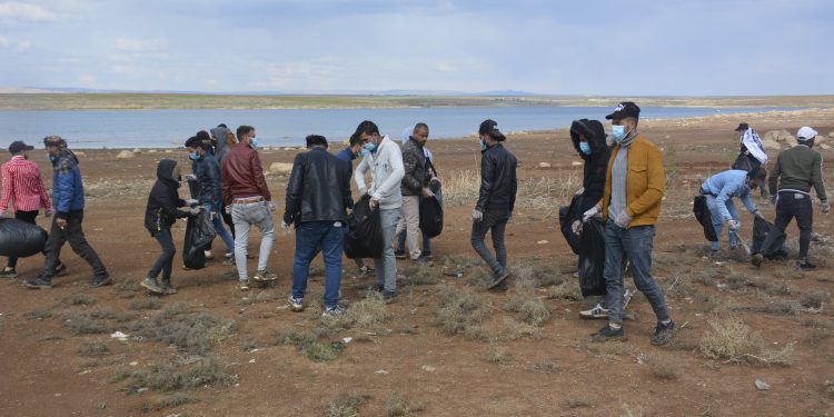 Newroz tê – Ciwanan li Tirbespiyê dest bi pêngava paqijkirinê kirin