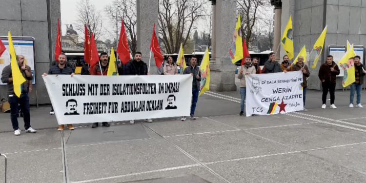 Tevgera Ciwanên Şoreşger li Luzernê li dijî tecrîdê çalakî pêk anî