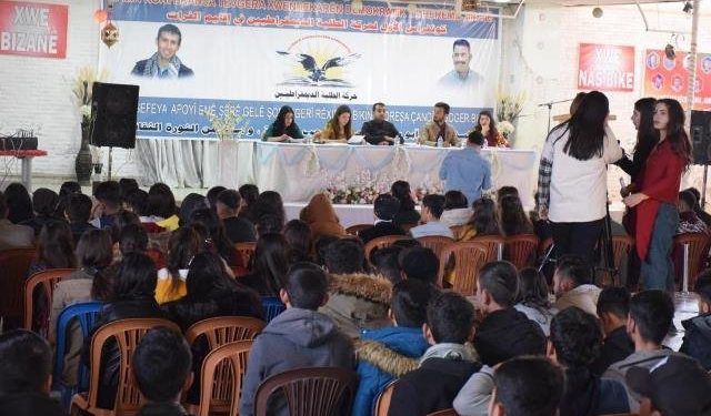 Li Kobanê Tevgera Xwendekarên Demokratîk a herêma Firatê konferansa xwe li dar xist