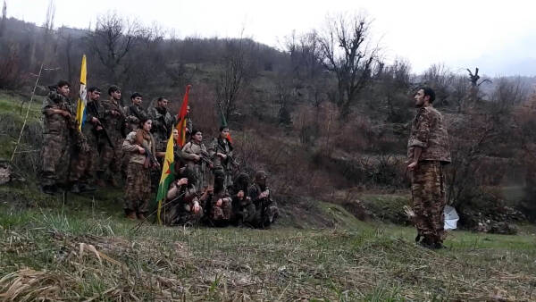 Gerîla Newroza 2022’an bi coşeke mezin pîroz dike