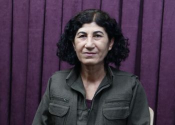 Elîf Ronahî: Ruhê jinên Kurd e ku di agirê Newrozê de xwe ji nû ve afirand
