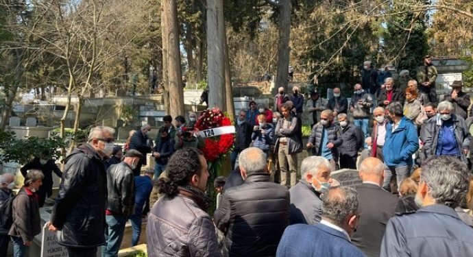 Rojnemevan û nivîskar Aydin Engîn hate veşartin