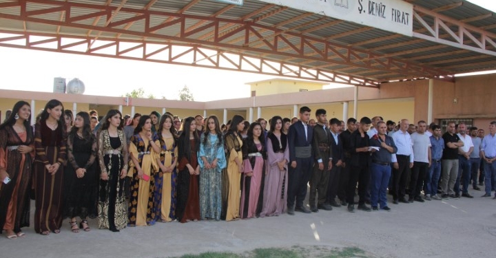 “Em bangî tevahî gelê Kurd dikin ji bo komkujiyên weke vê pêkneyên divê em bibin yek û dev ji heskirina dijminê xwe berdin”