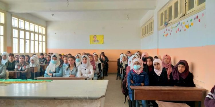 Yekîtiya Jinên Ciwan ên Reqayê ji bo 4’ê Nîsanê semînerek li darxistin