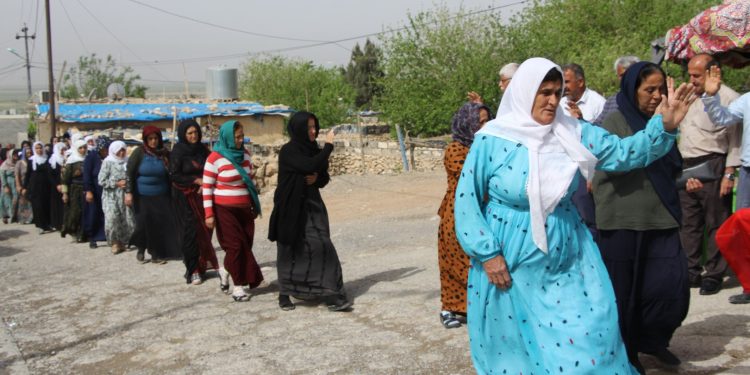 Li Mexmûrê ji bo Şehîd Aydin Mamak konê sersaxiyê