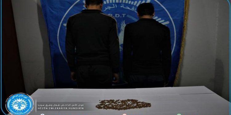 Dewleta Tirk derbeyek din jî xwar – Li Minbicê 2 Tiryakfiroş ên ku Tirkan re dixebitîn hatin girtin