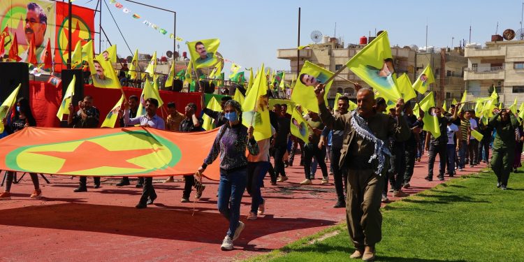 “Dem Dema Azadiya Rêber Apo ye”