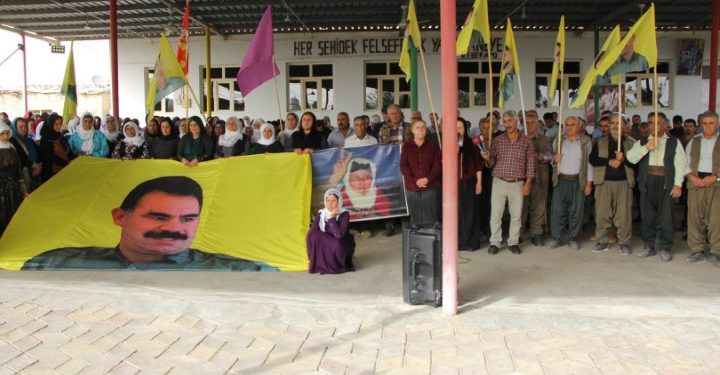 Mexmûriyan Dayîka Uveyş bibîr anî