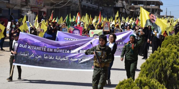 Gelê Qamişlo li dijî xiyaneta PDK’ê daket qadan