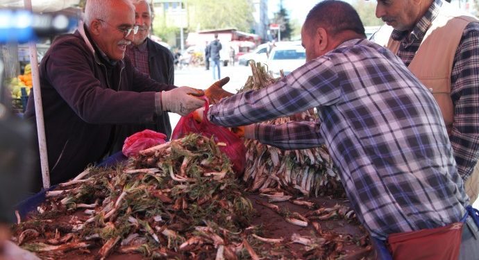 Kîloya kerenga buye 25 lîre