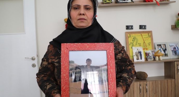 Dewleta faşîst cenazeyê şehîd radestê malbatê nake û malbatê tehdît dike