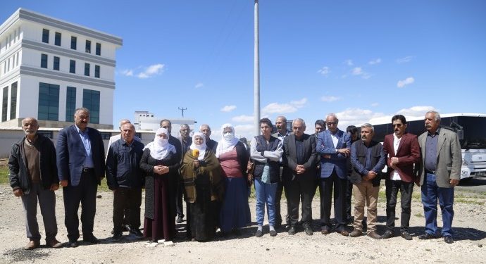 Malbatê girtiyan: Heta dilopek xwîn di canê me de hebê em ê dev ji têkoşîna xwe bernedin