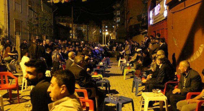 Li dijî operasyonên dewleta faşîst gelê Cizîrê nobet da destpêkirin