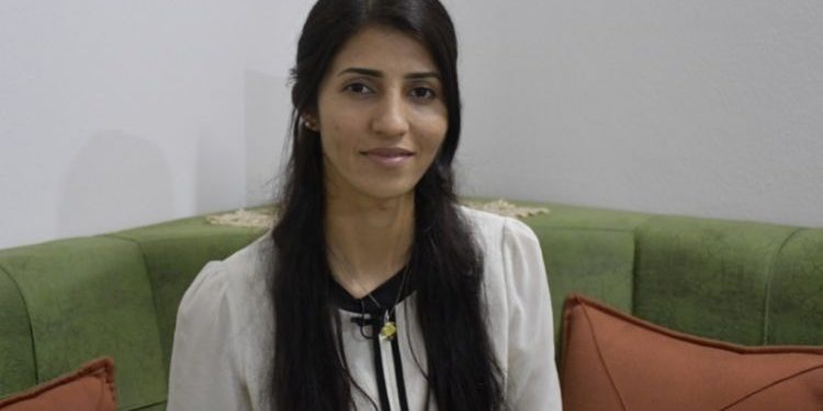 TAYBET – Xwe rêxistinkirina jinên ciwan di nava şoreşê de: Xebatê Perwerde II