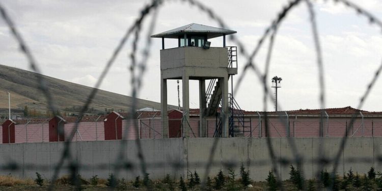 Li Îslahiyeyê greva birîbûnê di roja 29’an de dewam dike