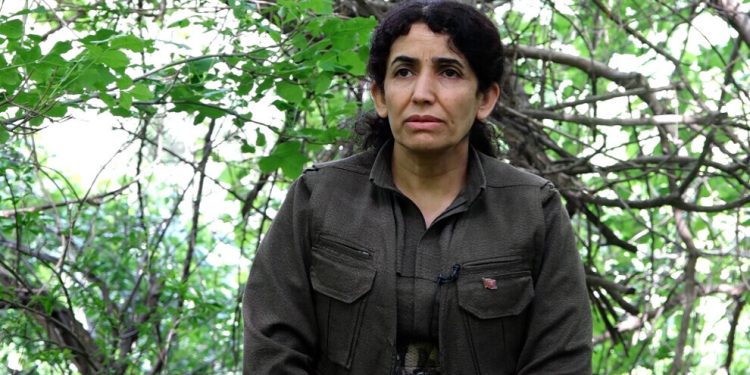 Rewşen Mêrdîn: Êzîdiyan tama azadiyê dîtin serî natewînin