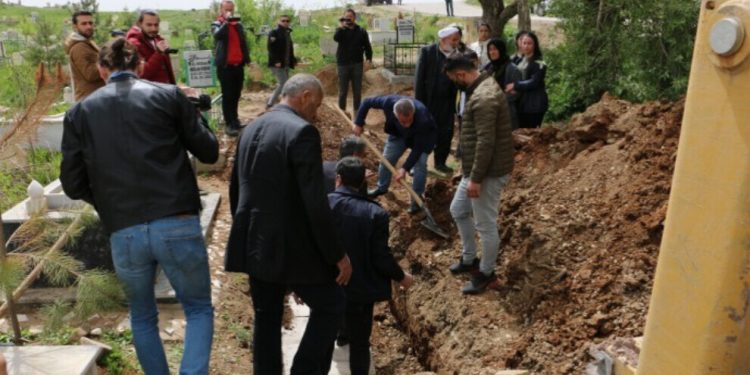 Cenazeyê gerîlayê YJA STAR’ê de Zana Kiliçoglu li Colemêrgê hate veşartin