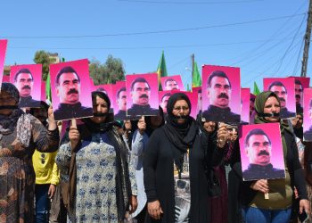 Li Qamişlo jinan tecrîda girankirî ya li ser Rêber Apo şermezar kirin