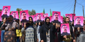 Li Qamişlo jinan tecrîda girankirî ya li ser Rêber Apo şermezar kirin