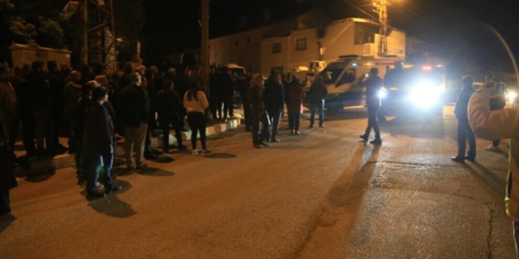 Cenazeyê şehîd Zekî Çelebî li Wanê hate veşartin