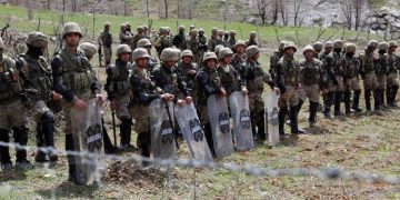 “Derûniya çawîşên pispor xera bûye û esker tim Gerîla TV’yê temaşe dikin”