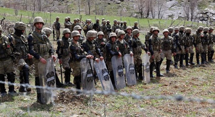 “Derûniya çawîşên pispor xera bûye û esker tim Gerîla TV’yê temaşe dikin”