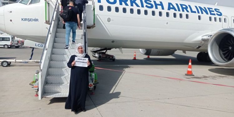 Ji bo Malbata Şenyaşar Xelata Aştî û Demokrasiyê