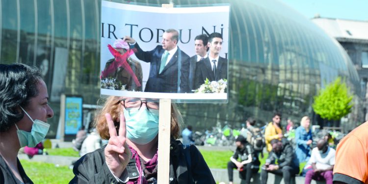 Li dijî dagirkeriyê helwestâ netewî