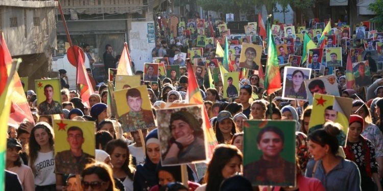 Li Helebê şehîdên azadiyê yên meha Gulanê hatin bibîranîn
