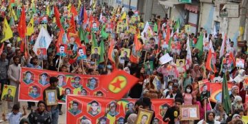 Şêniyên herêma Firatê li hember dagirkeriya dewleta Tirk û PDK’ê ve meşiyan