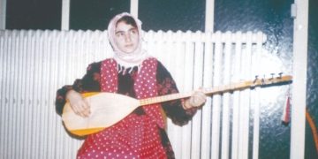 Kevana Zêrîn: Şehîd Hozan Mizgîn ne tenê hunermendeke şoreşger bû, huner vegerand rastiya wê