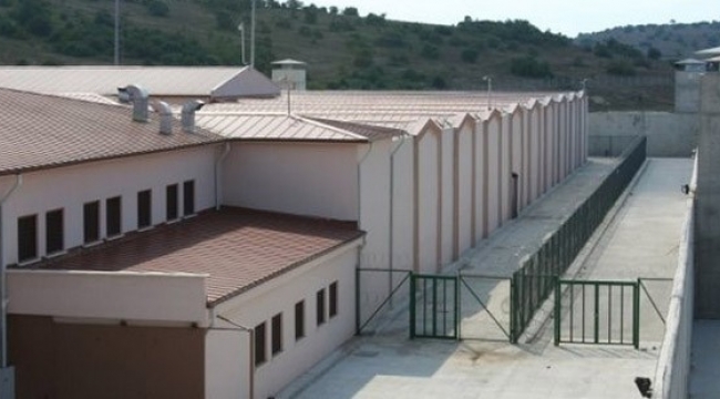 Çalakiya greva birçîbûnê ya bêdem û bêdorveger a li Girtîgeha Tîpa T a Îslahiyeyê berdewam dike