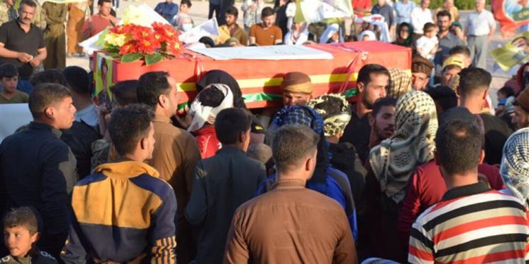 Şêniyên Hesekê Şervanê QSD’ê Berdî Ebdulkerîm El Faris spartin axê