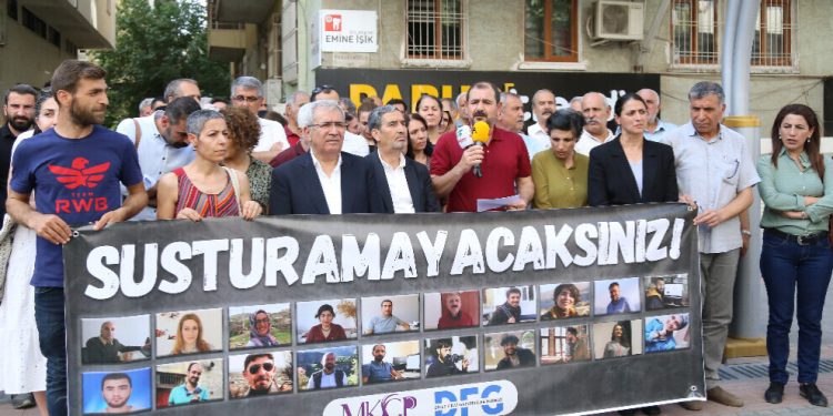 “Hûn nikarin çapemeniya azad bê deng bikin”