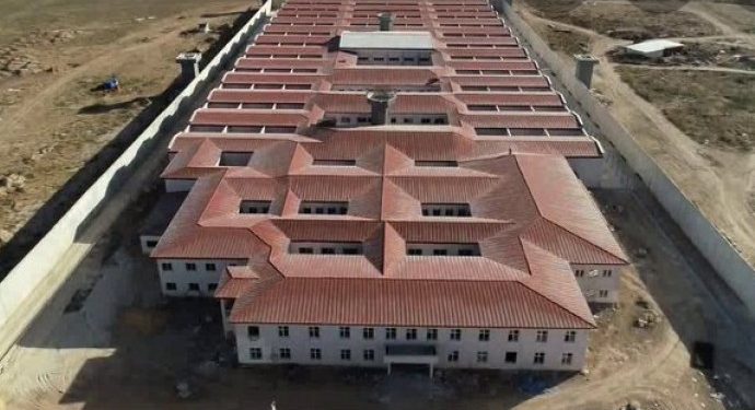 Girtiyên Girtîgeha Afyon di roja 22’an de grava birçîbûnê dewam dikin