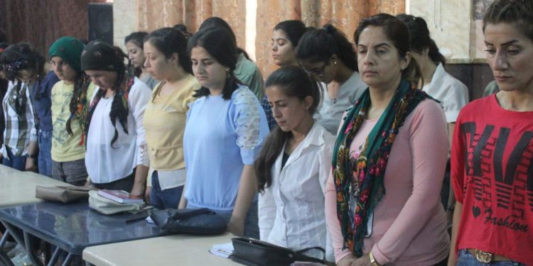 Jinên Ciwan li Şehbayê li ser rastiya dijmin panel li darxistin