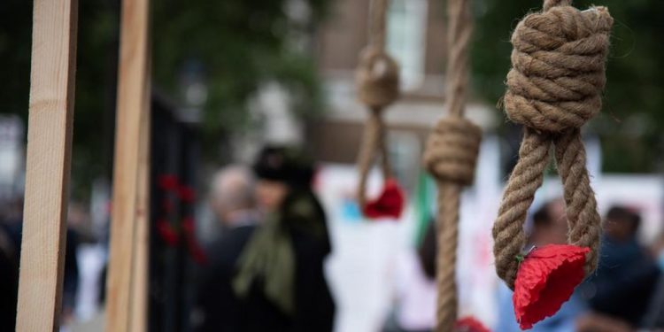 Li Îranê di nava mehekê de 54 kes hatin darve kirin