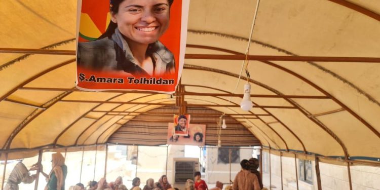 Şehîd Amara Tolhildan li bajarê Kobanê hate bi bîranîn