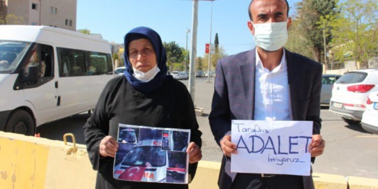 Emîne Şenyaşar: Ez li vê derê li hêviya zarokê xwe me