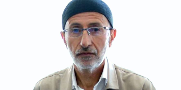 Îmamê tecawizkar reviya, destavêtina li zarokan tê nixumandin