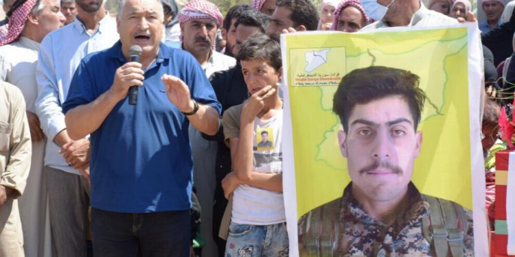 Şêniyên Kobanê şehîd Cuma Elî oxir kirin