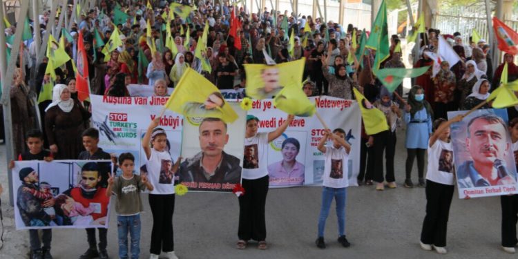 Dagirkeriya dewleta Tirk li Dêrîkê hate şermezar kirin