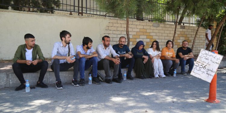 ‘Weke ciwanên HDP’ê em li ba dayîka Emîne ne’