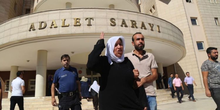 Têkoşîna malbata Şenyaşar ya ji bo edaletê heya roja îro bê navber dewam dike