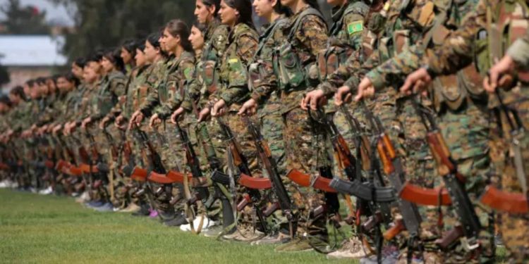 YPJ: Dewleta Tirk a faşîst dixwaze bi van êrîşan tola DAIŞ’ê ji YPJ’ê bigire