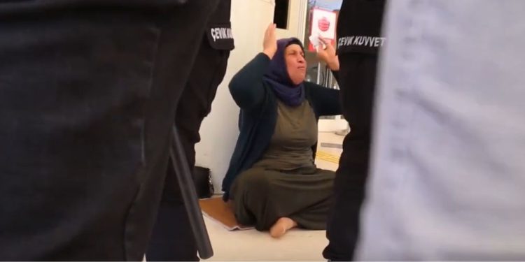 Têkoşîna Malbata Şenyaşar li ber hemû astengiyan jî di roja xwe ya 539’an de dewam dike