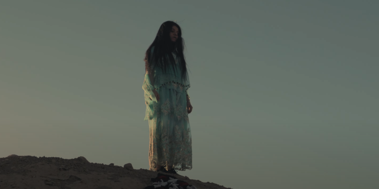 Ji Rojavayê Kurdistanê ji bo serhildana jinan klîpa bi navê ‘SERHILDAN’