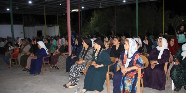 Şehîd Jiyan li Mexmûrê bi merasîmekê hate bi bîranîn